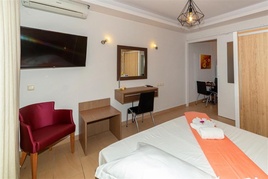 Studio Nikiti Beach Nikiti (Sithonia) Exterior foto